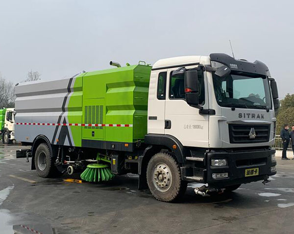 重汽汕德卡洗扫车