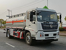 国六东风天锦运油车