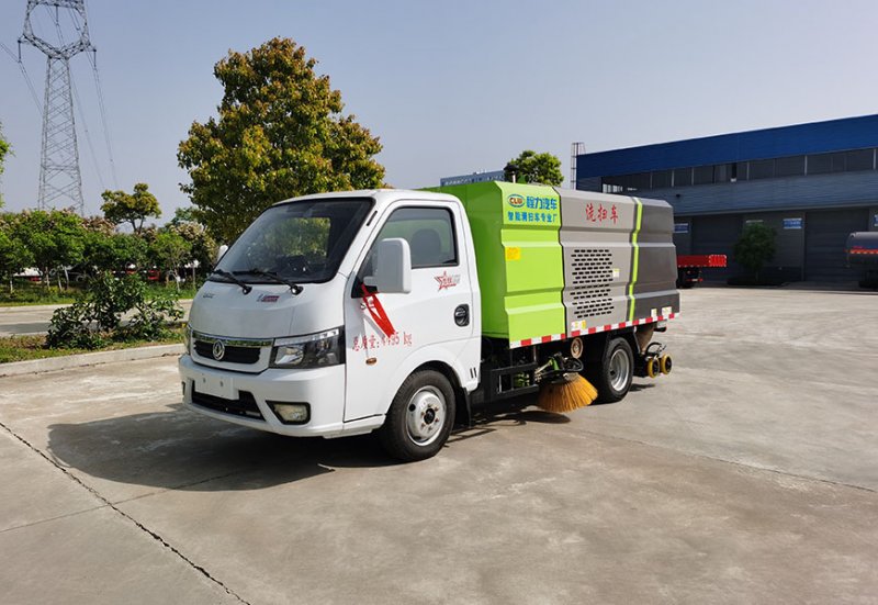 国六蓝牌东风途逸小型洗扫车(带京环)